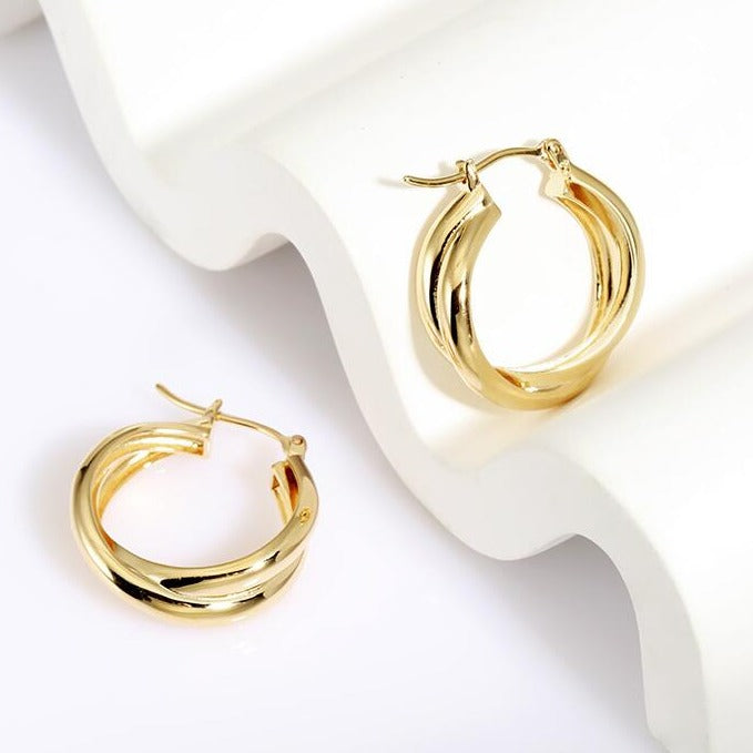 Glamour / Hoop earring