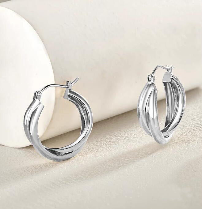 Glamour / Hoop earring