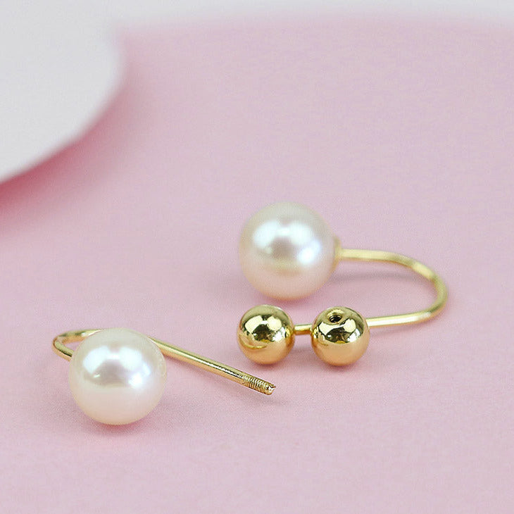 Akoya Hook Pearl Earrings 18K